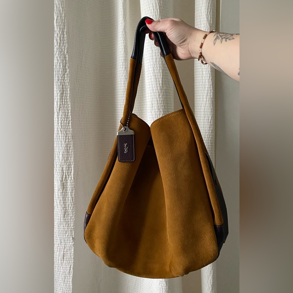 Coach 1941 Bandit Hobo 39 Shoulder Bag in Oak Suede - Picture 4 of 14